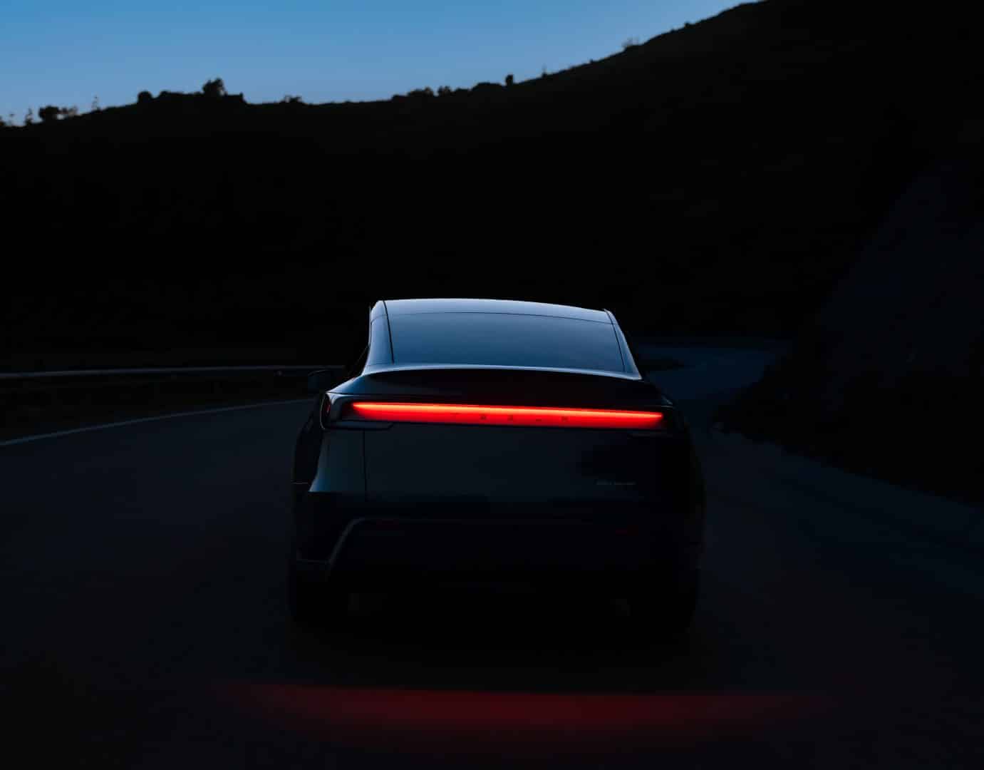 Tesla Model Y Juniper 22 1381x1080