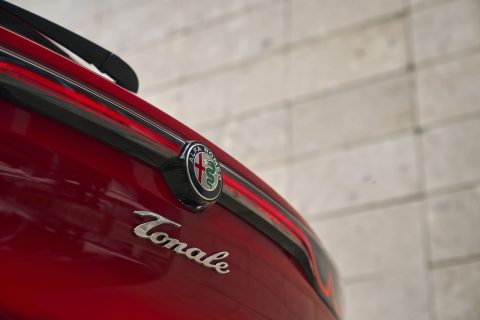 Alfa Romeo Tonale 3 480x320