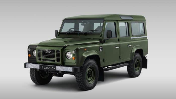 Classic Defender V8 Churchill Edition Lando Rover 6 700x395