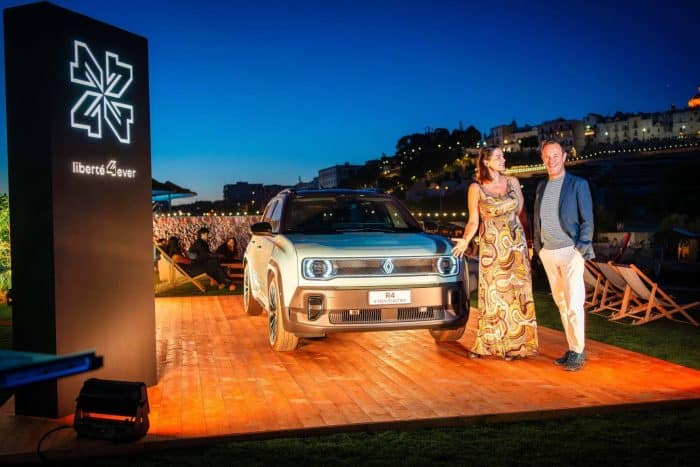 Elisabeth Leriche Direttrice Marketing Renault Italia Sebastien Guigues Direttore Generale Renault Italia 1 700x467