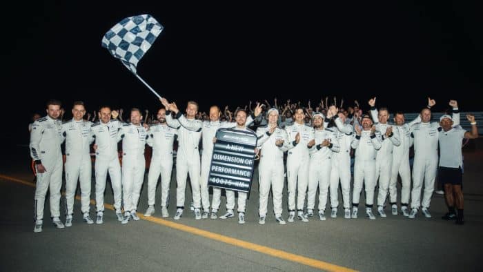 Mercedes AMG GT XX record 2 700x394