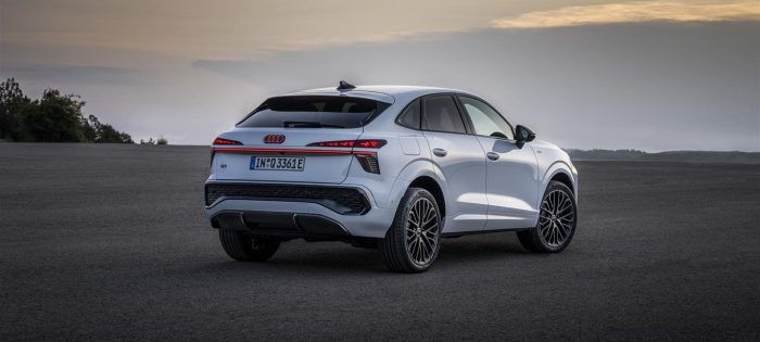 Nuovo Audi Q3 Sportback 15 e1756114649953 700x315