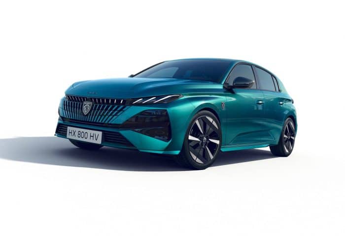 Peugeot 308 restyling 2025 -