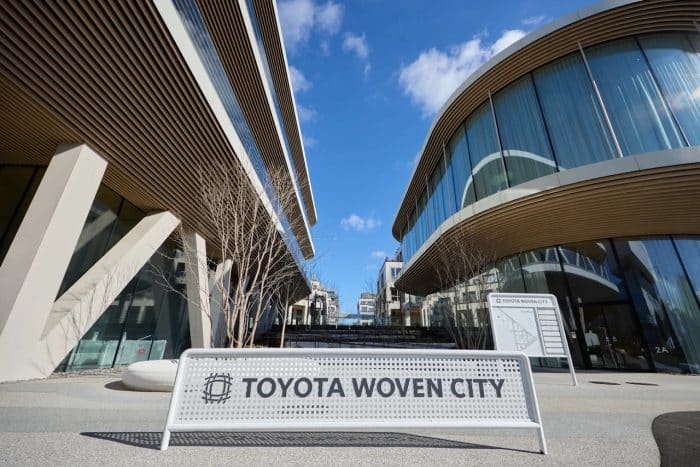 Toyota Woven City 2025 1 700x467