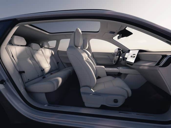 Volvo XC70 plug in hybrid con range extender 18 700x526