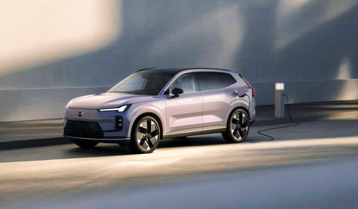 Volvo XC70 plug in hybrid con range extender 700x409