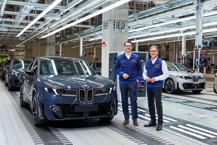 BMW Debrecen la fabbrica del futuro con iX3 e una formidabile tecnologia 15 700x467