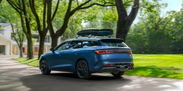 BYD SEAL 6 DM i Touring 3