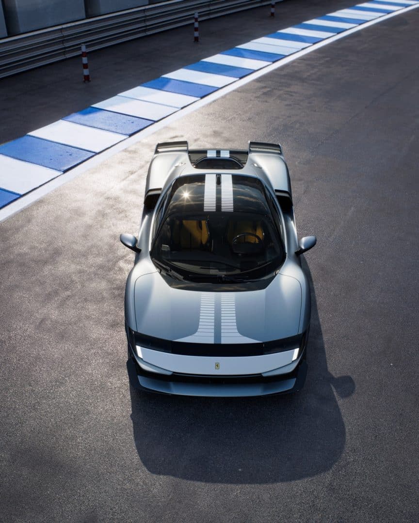 Ferrari 849 Testarossa Assetto Fiorano Grigio Titanio 7 dimensioni grandi 864x1080