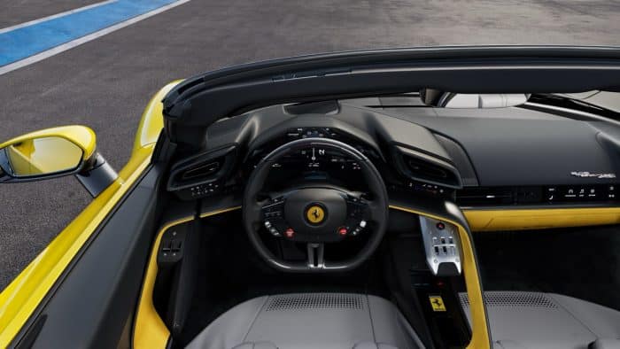 Ferrari 849 Testarossa Spider Giallo Modena 15 dimensioni grandi 700x394