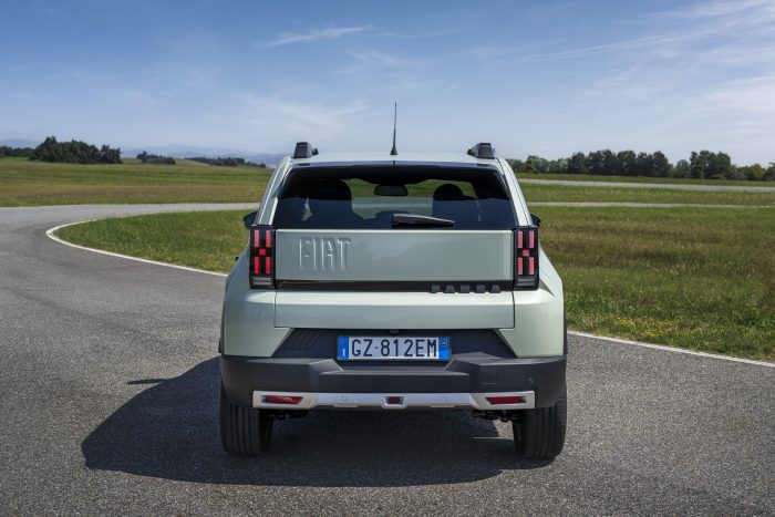 Fiat Grande Panda Benzina 10 700x467