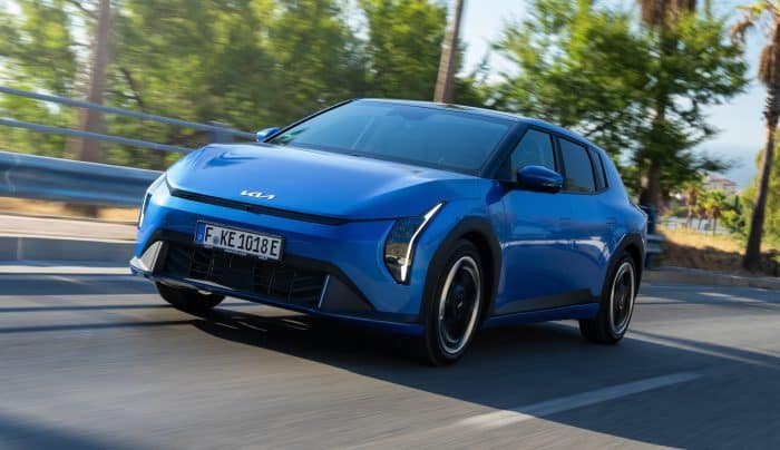 Kia EV4, la prova. Due versioni elettriche rivoluzionarie con autonomia fino a 625 km 8