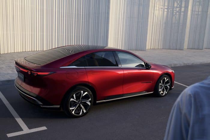 Mazda6e debutta al Salone di Torino con test drive dedicati 4 700x466