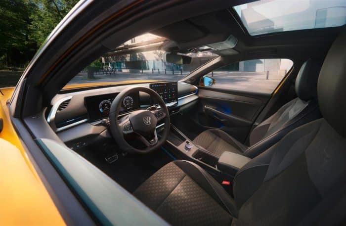 Nuova Volkswagen T Roc 2025 5 700x457