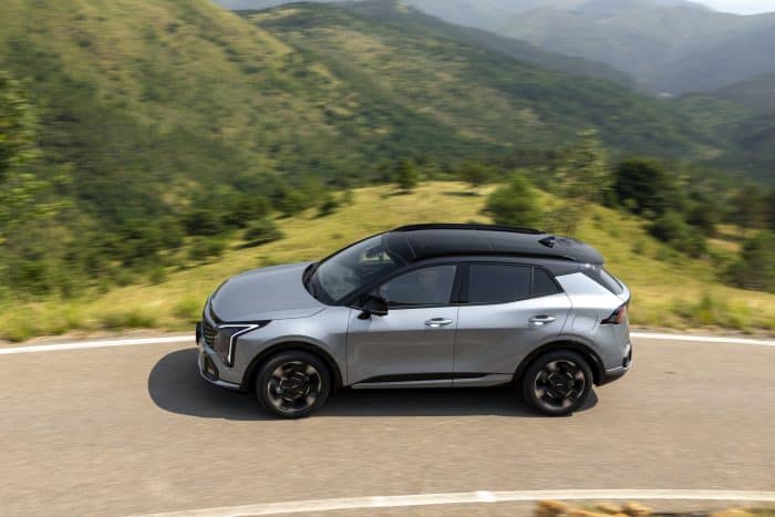 Nuovo Kia Sportage piu tecnologico e versatile che mai. 1 2 700x467