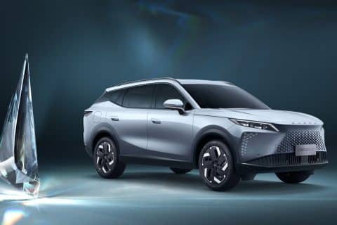 Omoda 7 SHS P 480x320