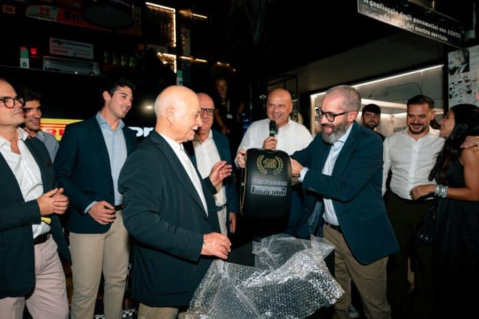 TONYGOMME 45°ANNIVERSARIO 09 dimensioni grandi 700x466