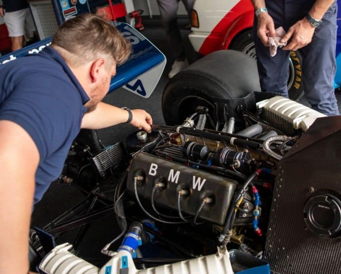 Turbo BMW 1983 e Nelson Piquet la celebrazione 22 e1759226252603 700x564