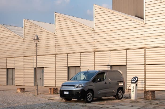 01_fiatprofessionalnewdoblo635794f28eb3a_6389e2d812ceb-6389ea0698bfc - dimensioni grandi