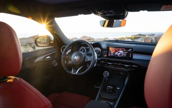 Alfa Romeo Tonale, prova su strada. Il restyling è di forma e di sostanza 5 Alfa Romeo Tonale 2026 facelift 27 700x439