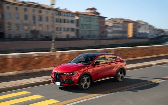 Alfa Romeo Tonale, prova su strada. Il restyling è di forma e di sostanza 10 Alfa Romeo Tonale 2026 facelift 55 700x438