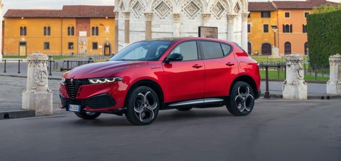 Nuova Alfa Romeo, prima immagine. Sarà prodotta nel 2027 a Melfi 5 Alfa Romeo Tonale 2026 facelift - 56