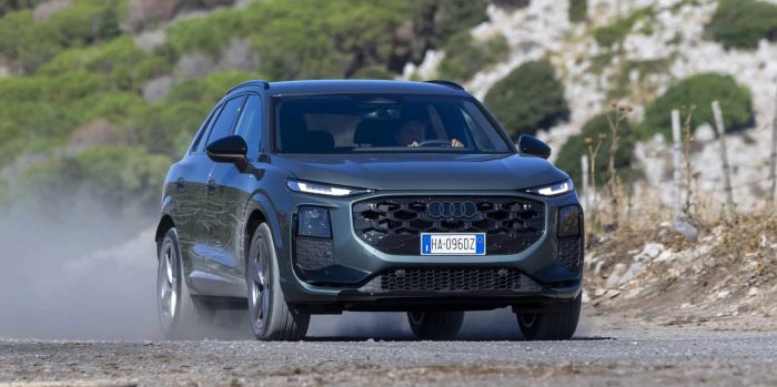 Audi Q3, la prova su strada. Qualità tecnologia e sicurezza 6 Audi Q3 la prova su strada. Qualita tecnologia e sicurezza 5 e1759435356222 700x349