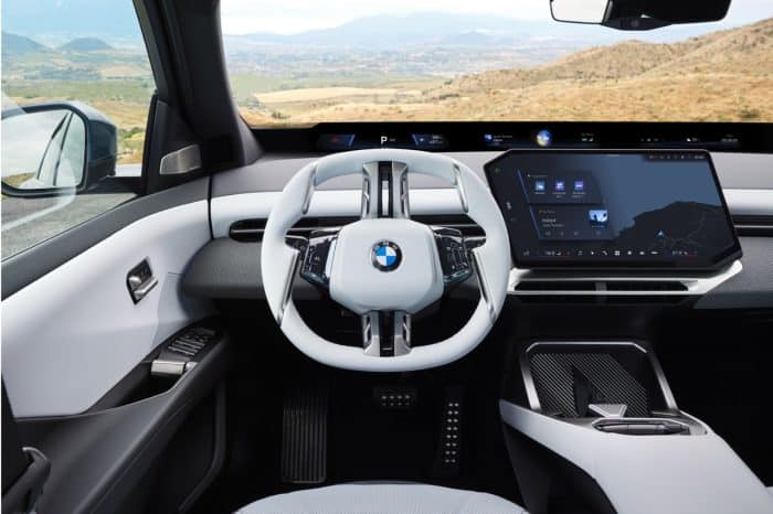 BMW Panoramic Drive 1 1 700x466