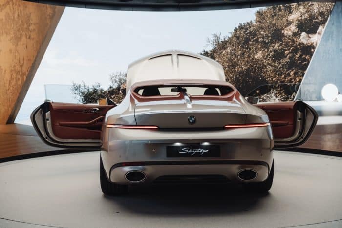 Consegnata ad Andrea Levy la prima BMW Skytop 83 700x466