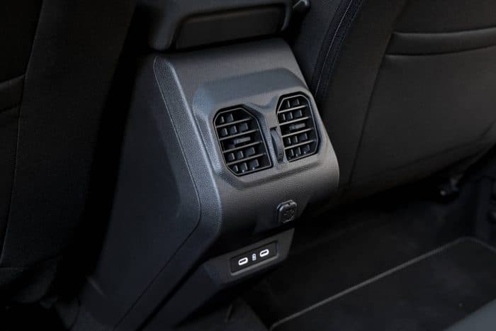 Le soluzioni di Dacia Bigster Accessori per la vita in auto di tutti i giorni 4 DACIA BIGSTER Interni 700x467