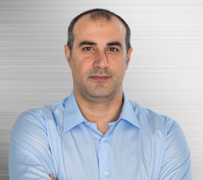 Emanuele Cappellano e1759927720969 700x619