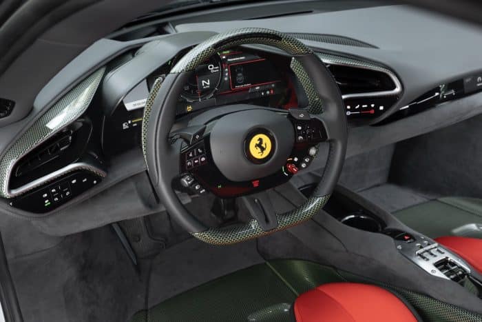 Ferrari SC40, fenomenale pezzo unico ispirato alla mitica F40 4 Ferrari SC40 2025 18 700x467