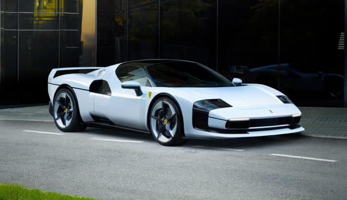 Ferrari SC40, fenomenale pezzo unico ispirato alla mitica F40 2 Ferrari SC40 - one off