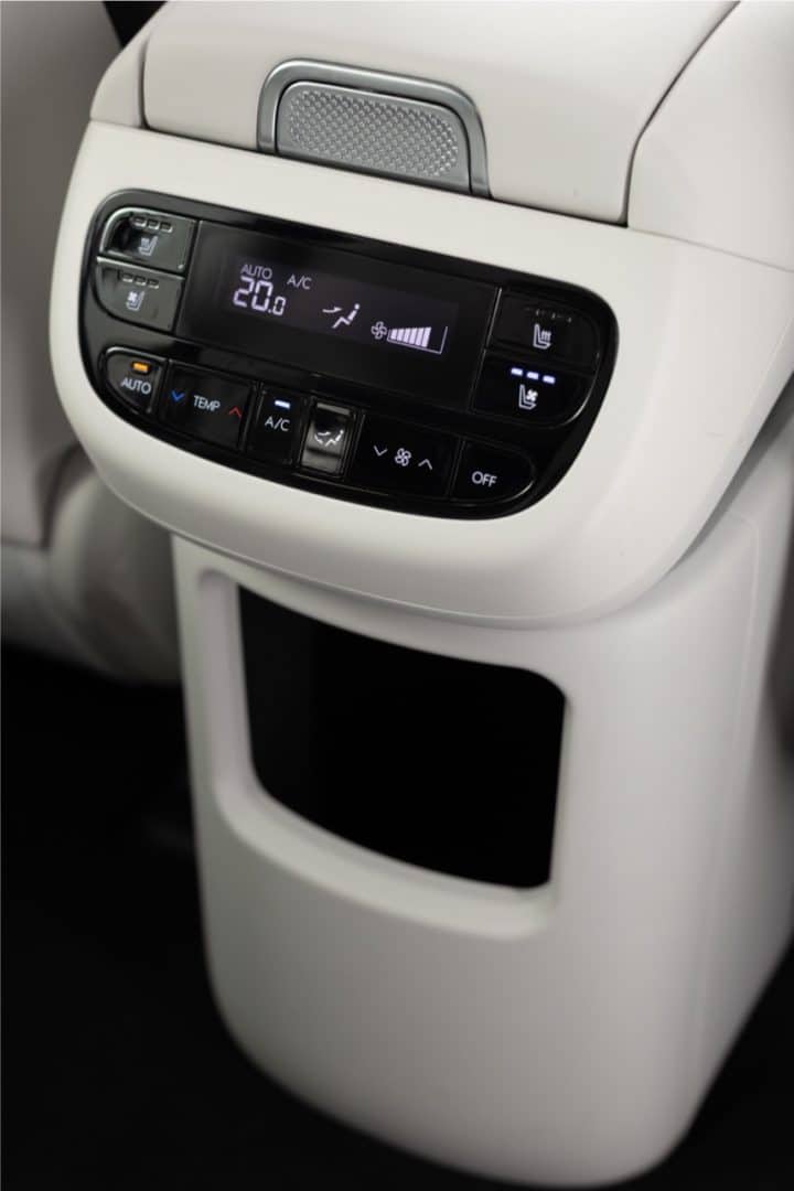 Hyundai Ioniq 9 106 720x1080