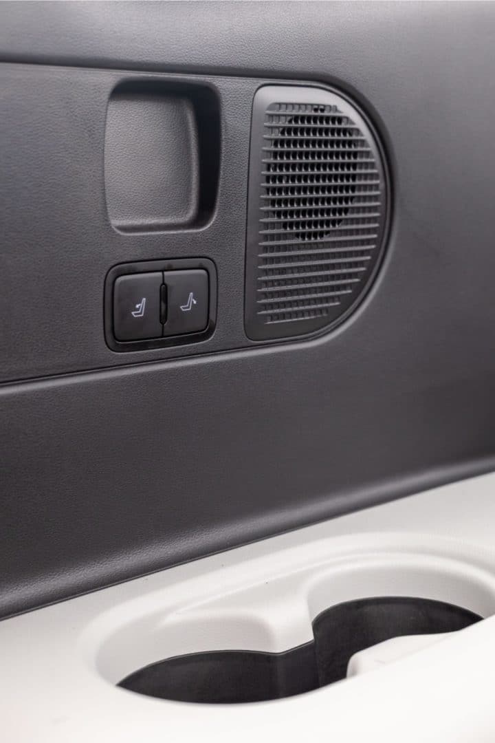 Hyundai Ioniq 9 139 720x1080