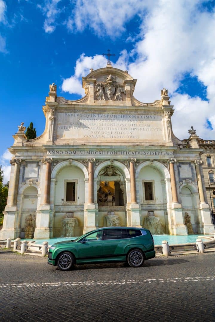 Hyundai Ioniq 9 297 720x1080