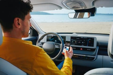 Hyundai App myHyundai 480x320