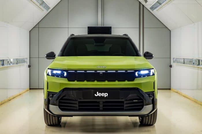 Jeep Compass 2026, inizia la produzione a Melfi 6 Jeep Compass 2026 inizia la produzione nello Stabilimento di Melfi 4 700x466