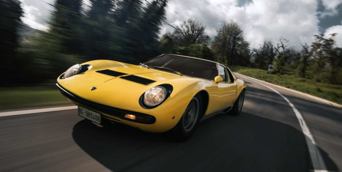 Lamborghini Polo Storico 10 anni Miura 60 anni 2 e1761234173309 700x352