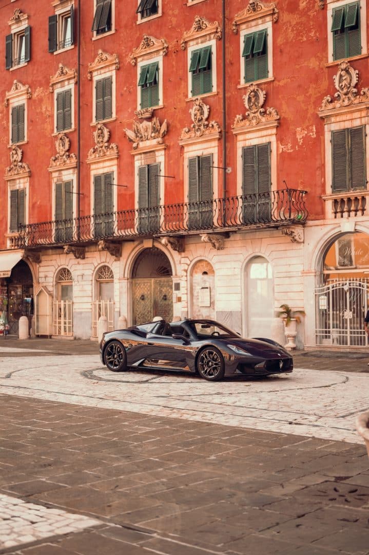 Maserat MCPura prova su strada 140 719x1080