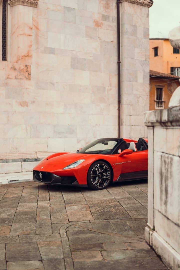 Maserat MCPura prova su strada 173 719x1080