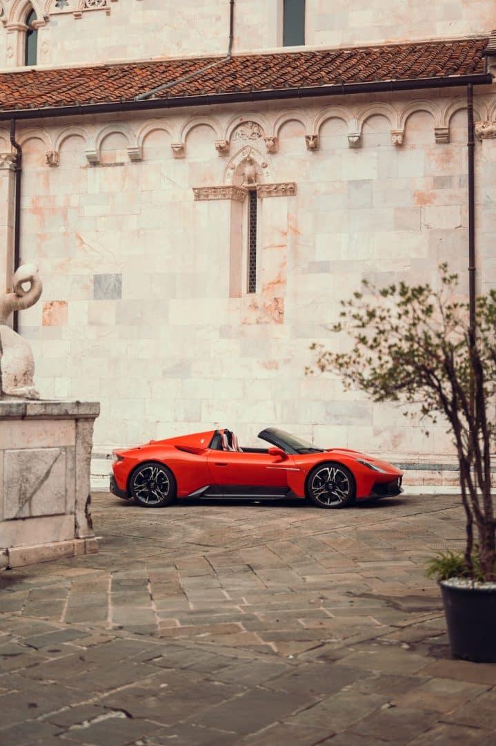 Maserat MCPura prova su strada 174 719x1080