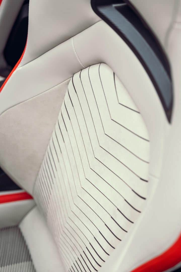 Maserat MCPura prova su strada 190 719x1080