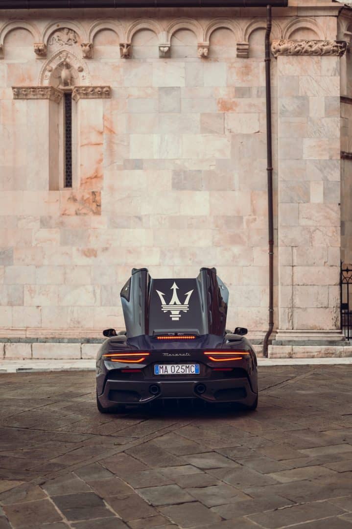 Maserat MCPura prova su strada 195 719x1080