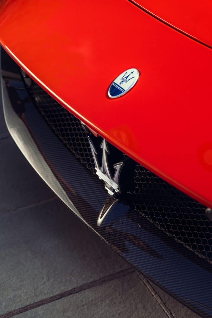 Maserat MCPura prova su strada 220 719x1080