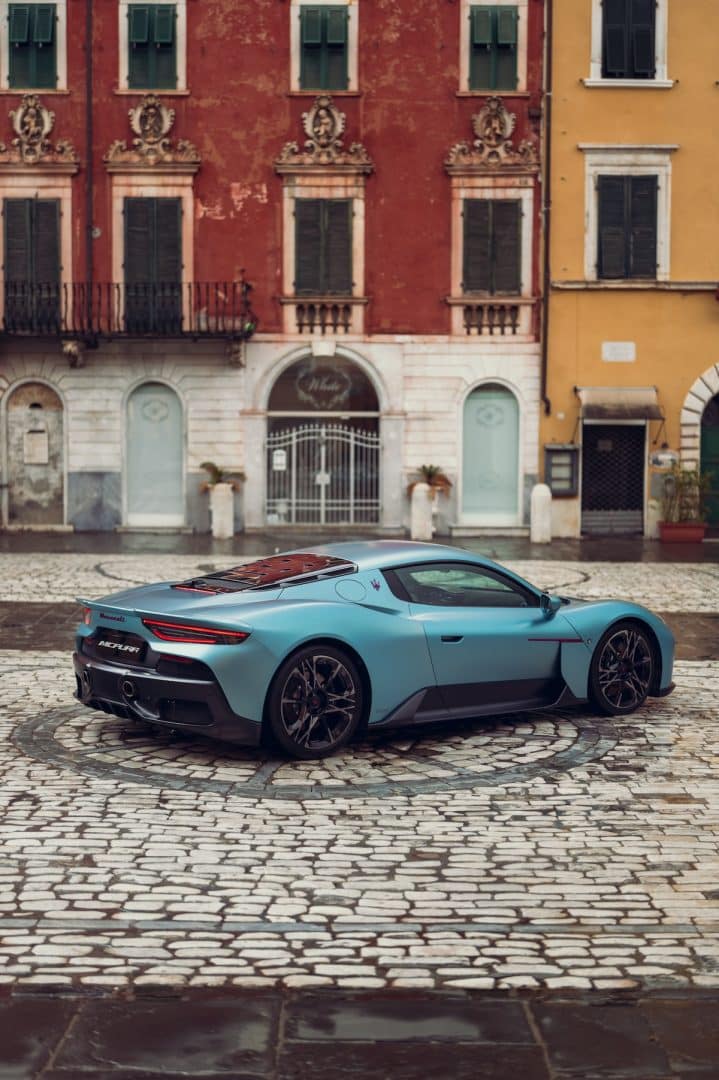 Maserat MCPura prova su strada 232 719x1080