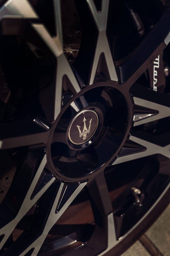 Maserat MCPura prova su strada 254 719x1080