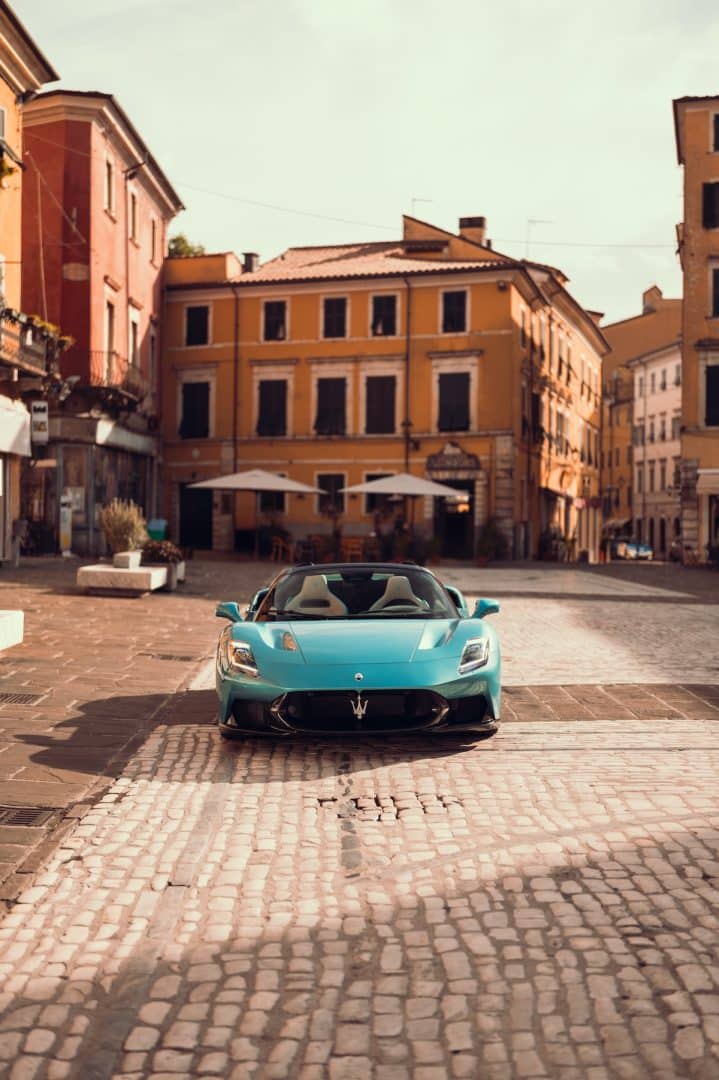 Maserat MCPura prova su strada 80 719x1080