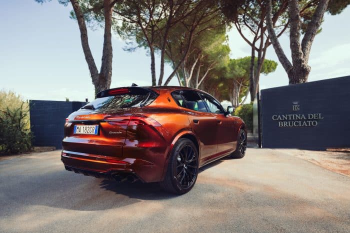 Maserati Grecale Tributo Il Bruciato, eleganza su misura e spirito toscano 3 Maserati Grecale Tributo Il Bruciato eleganza su misura e spirito toscano 8 700x466