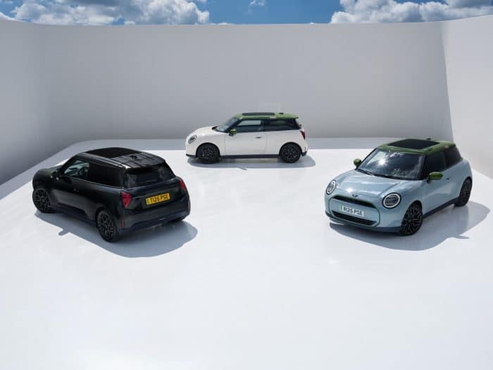 Mini Paul Smith Edition e Cooper SE 9 700x525